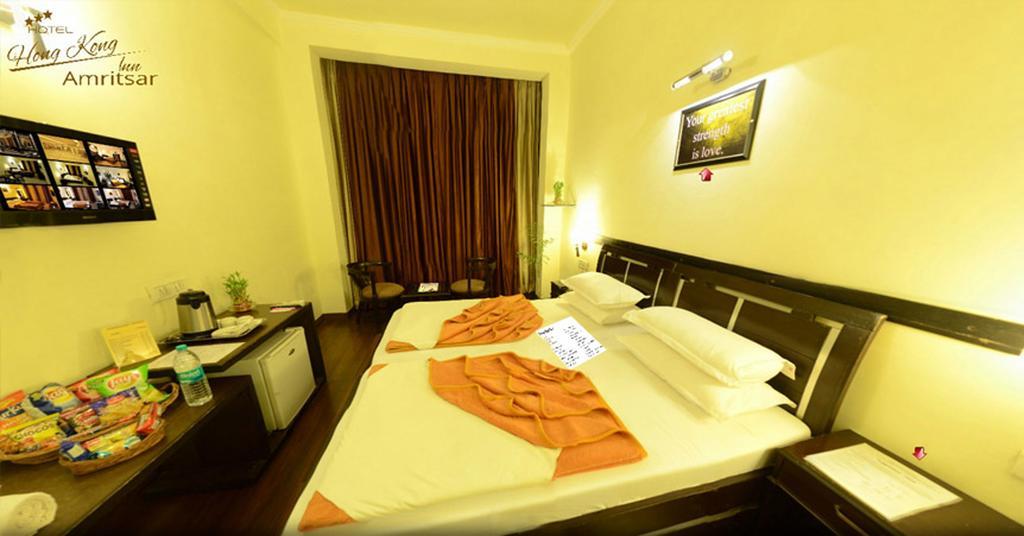 Hotel Hong Kong Inn Amritsar Kamer foto