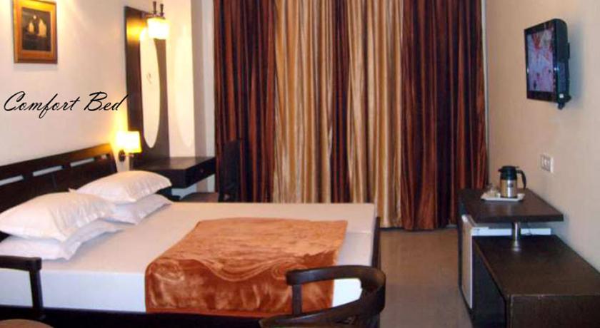 Hotel Hong Kong Inn Amritsar Kamer foto