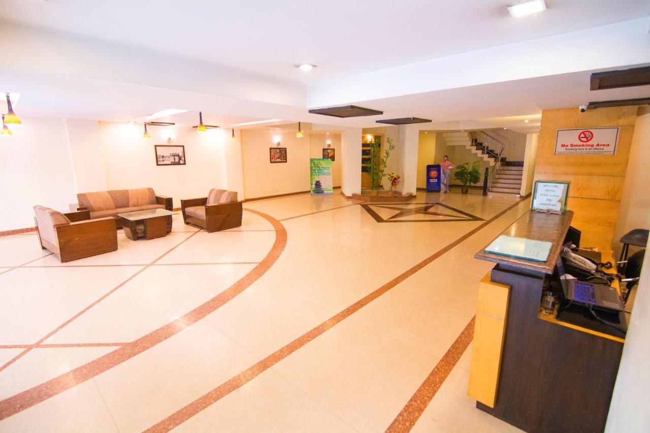 Hotel Hong Kong Inn Amritsar Buitenkant foto